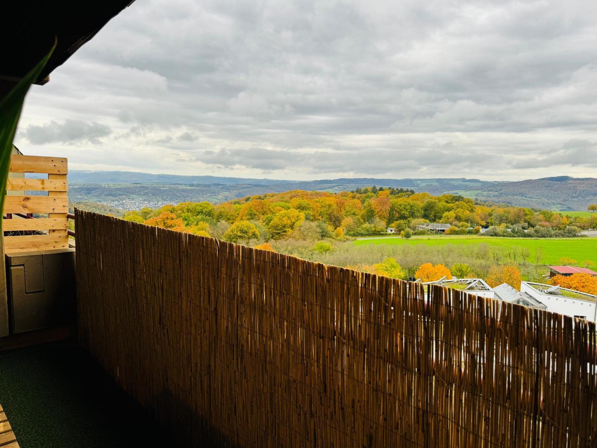 Klassen Stay - Design Studio In 11 Etage - Tolle Aussicht - Sauna, Pool - Netflix Lahnstein Exterior foto