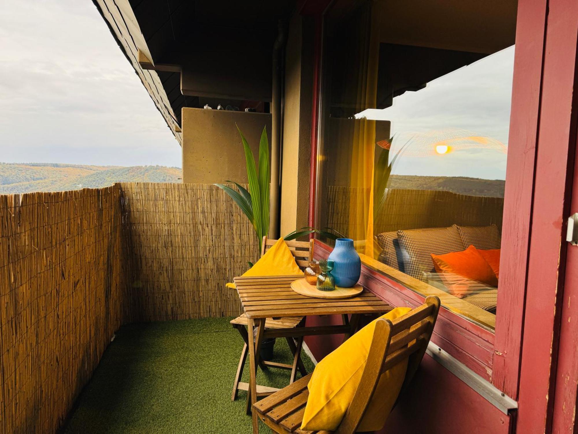Klassen Stay - Design Studio In 11 Etage - Tolle Aussicht - Sauna, Pool - Netflix Lahnstein Exterior foto